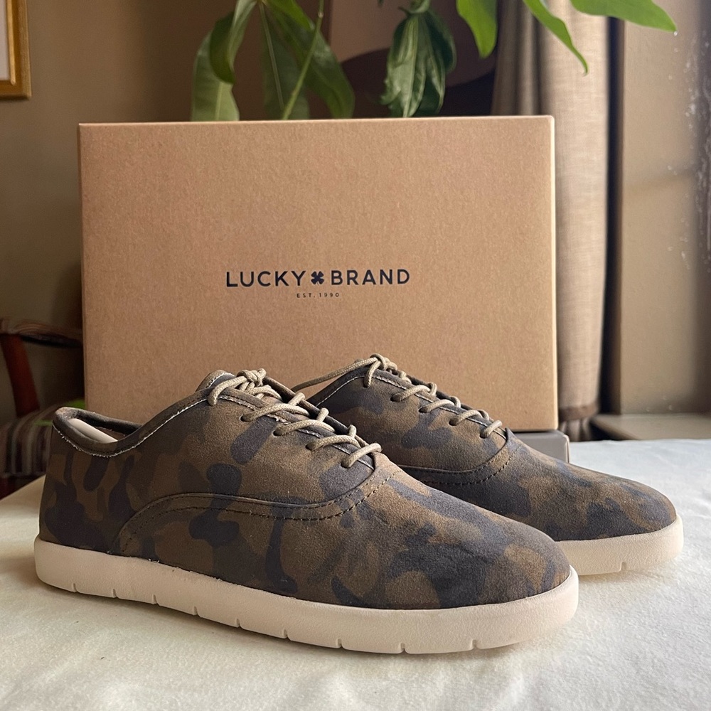 LUCKY BRAND sneakers NEW!! Size 5 Camo Print Brown Suede Leather